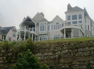 4088 Harborview Rdg, Petoskey, MI 49770