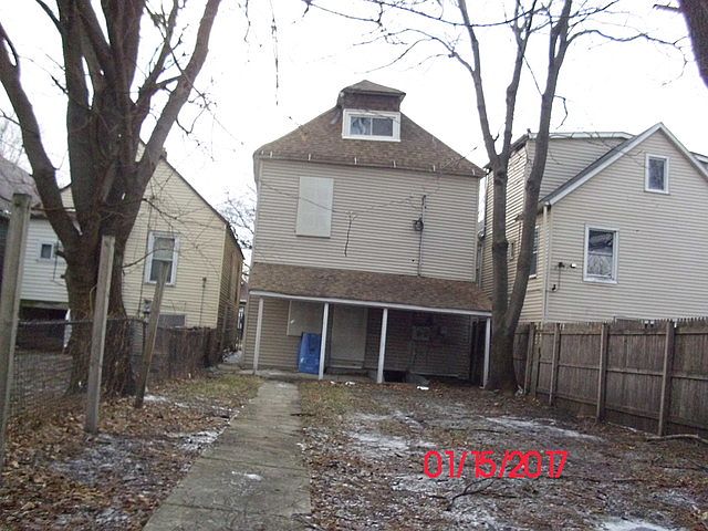 2nd image of 8437 S Muskegon Ave