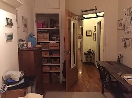 Rented by Chartwell Manhattan Realty | media 10