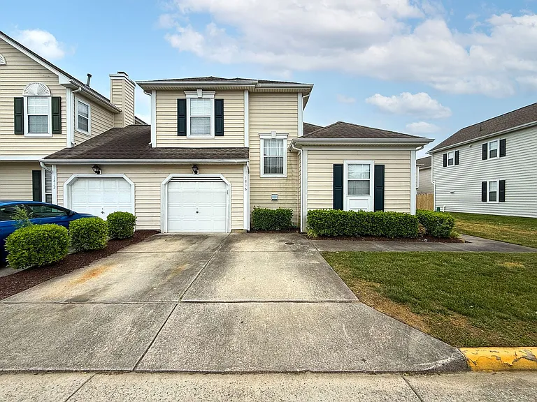 1836 Kensal Green Dr — Photo 2