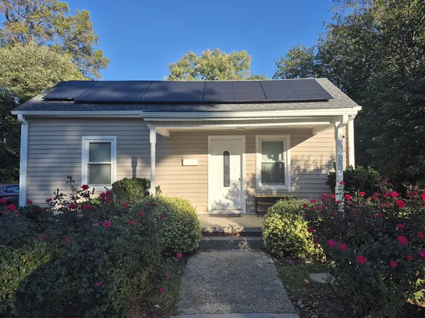 2506 Yanceyville St, Greensboro, NC 27405
