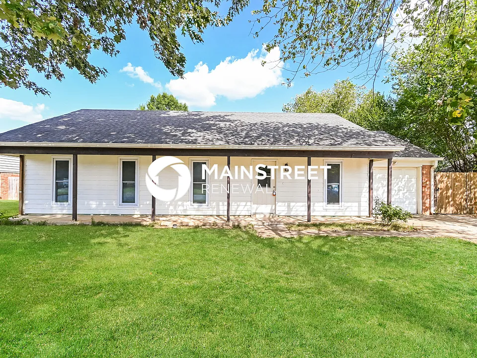 6712 Magnolia Dr
