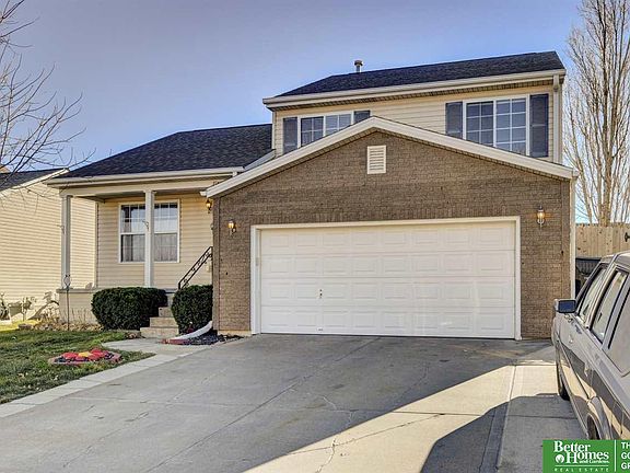 3rd image of 15605 Cottonwood Ave