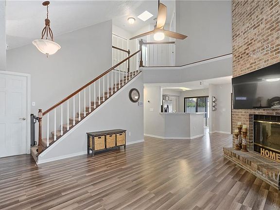 4th image of 2849 Waymeyer Dr #1