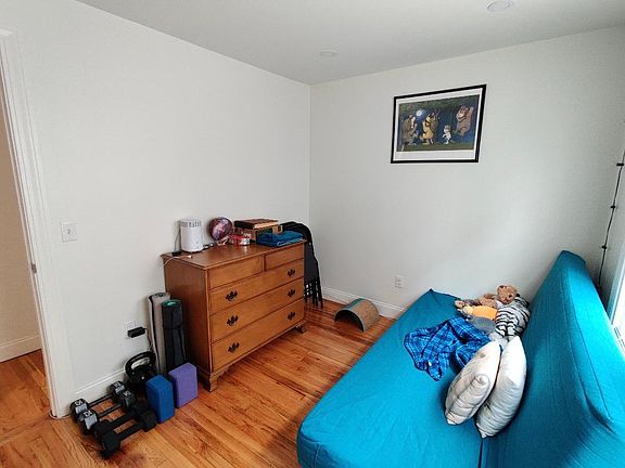 4th image of 195 Wendell St Floor 1
