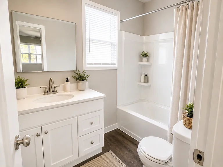1405 Moore St #3 — Photo 4