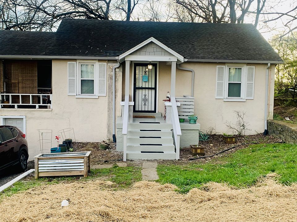 1st image of 3211 Resha Ln