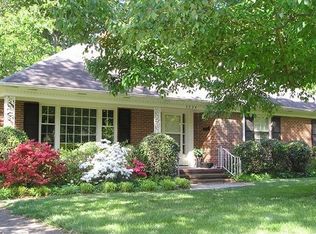 3234 Northampton Dr, Charlotte, NC 28210
