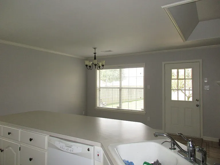32 Reno Dr — Photo 5