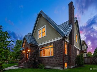 7957 9th Ave SW, Seattle, WA 98106