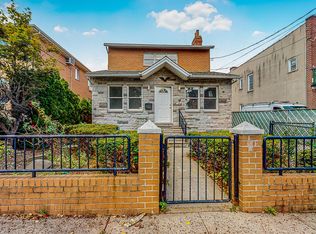 2062 49th St, Astoria, NY 11105