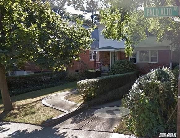 1st image of 19112 Palo Alto Ave
