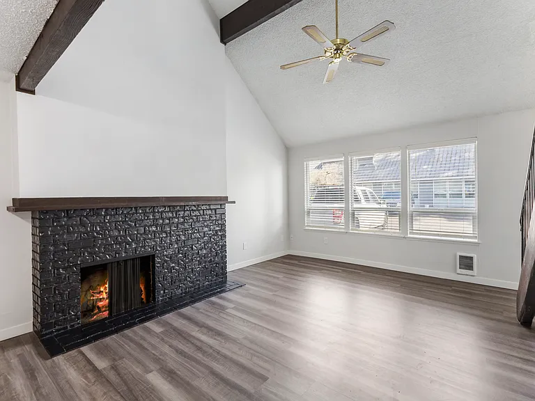 Redondo Ridge Townhomes — Photo 15