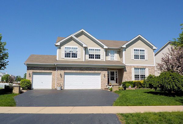 1st image of 16342 Fairfield Dr