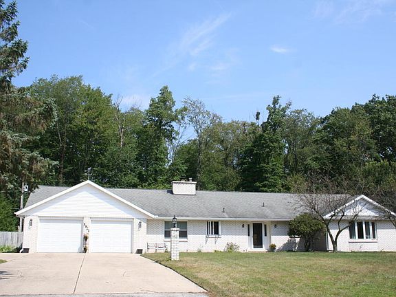 2nd image of 5921 Clearbrook Dr