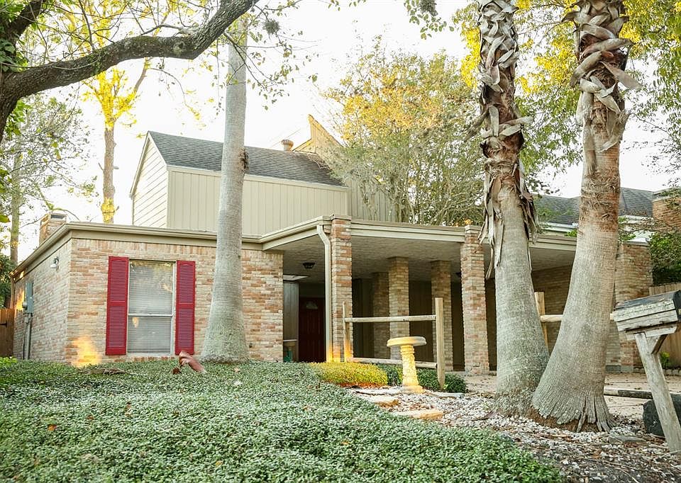 1st image of 2806 Quail Hollow Dr