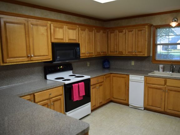 2nd image of 213 Richland Dr