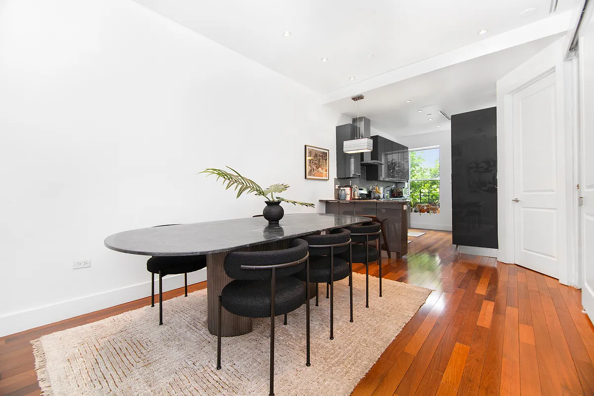245 Lenox Avenue — Photo 3