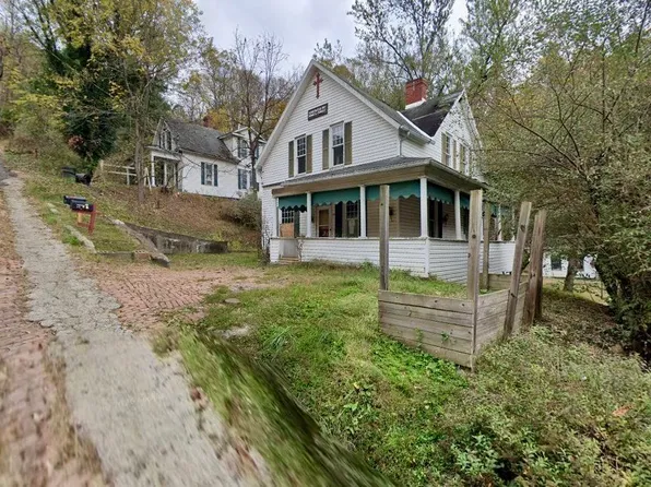 65 W Virginia Ave, Salem, WV 26426