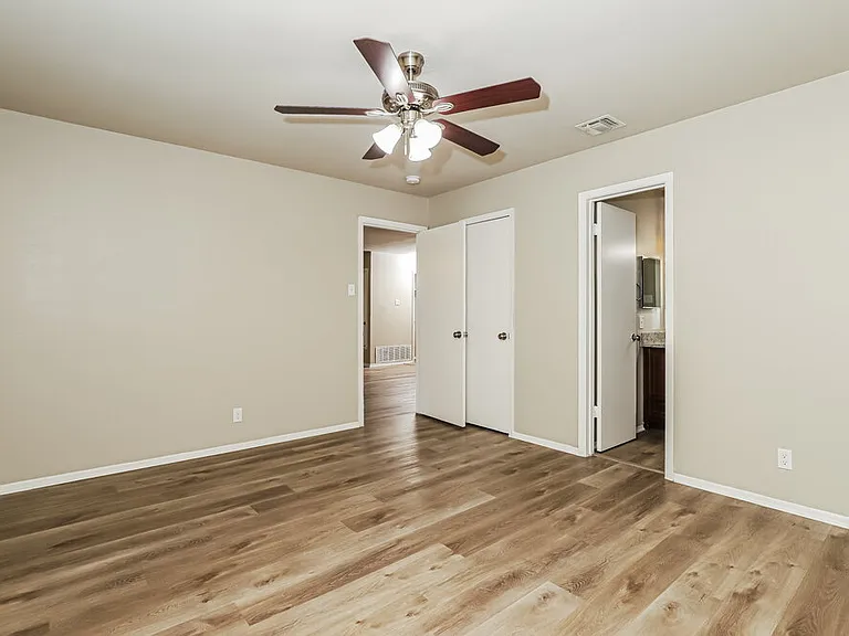 10614 Cherry Laurel — Photo 11