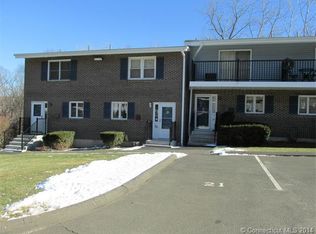 23 Woodridge Dr, Cheshire, CT 06410