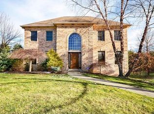 206 Cardinal Ct, Gibsonia, PA 15044