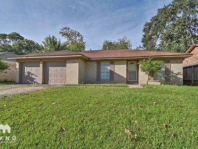 712 Meadowglen Dr, Baytown, TX, 77521