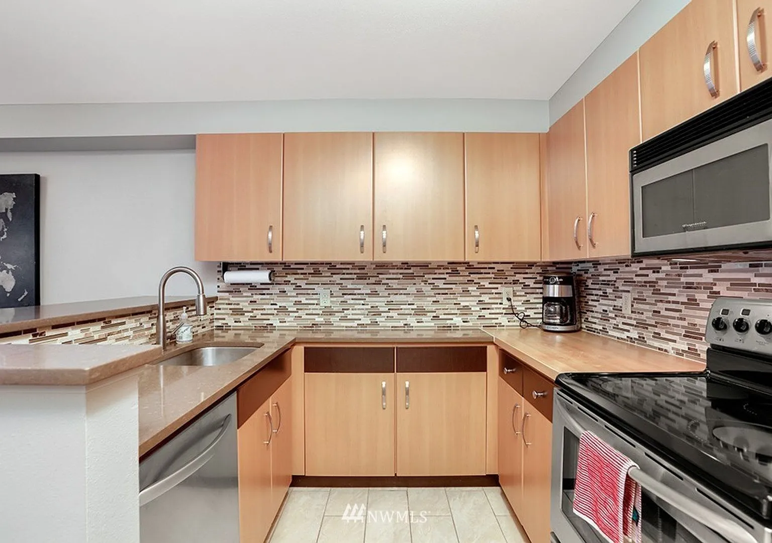 1Bd/1Ba Seattle Condo — Photo 3