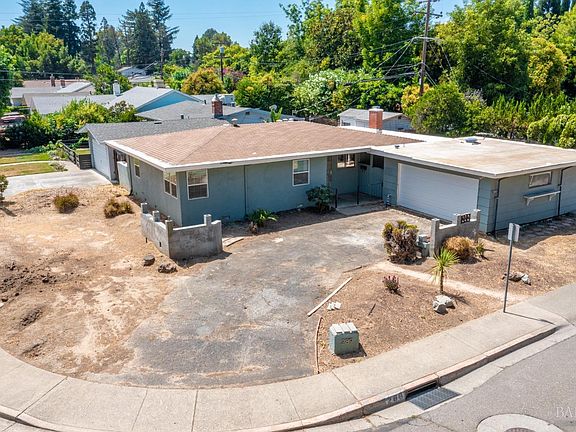 2nd image of 289 W Monte Vista Avenue