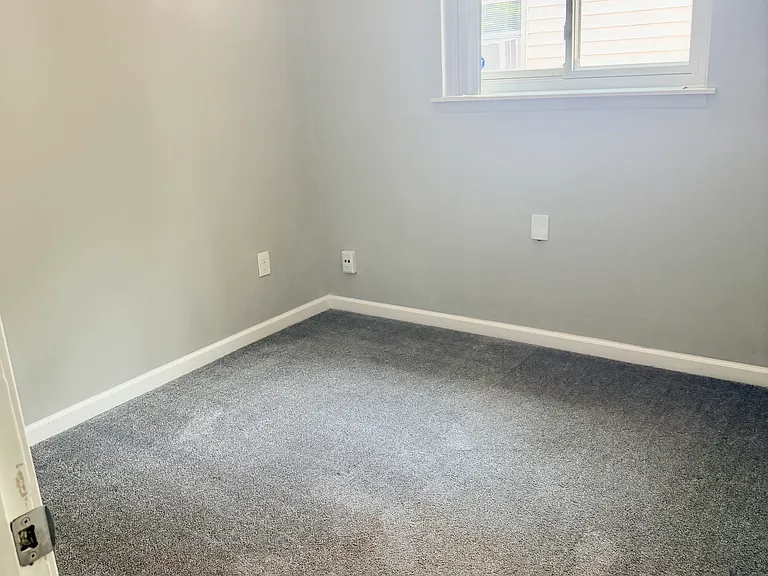 13428 Sarsfield Ave — Photo 8