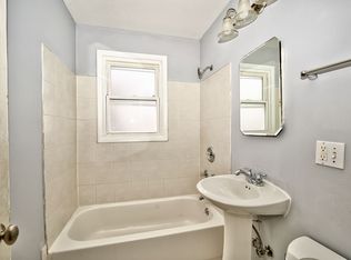 128 N Menard Ave APT 2B, Chicago, IL 60644
