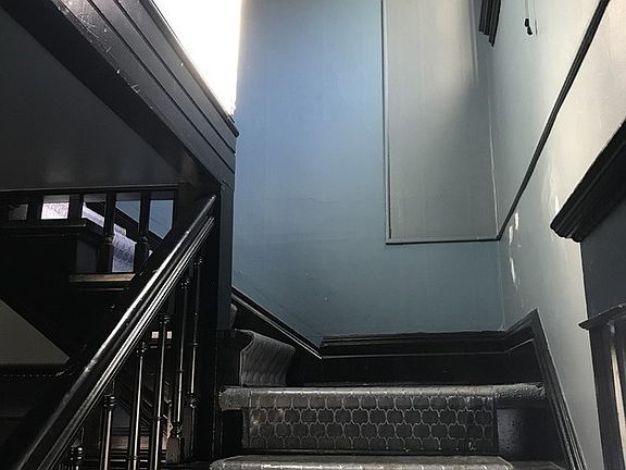 2nd image of 420 E Broadway St APT B