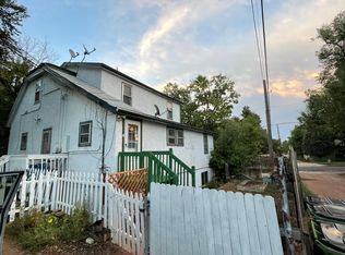 706 S 25th St #A, Colorado Springs, CO 80904