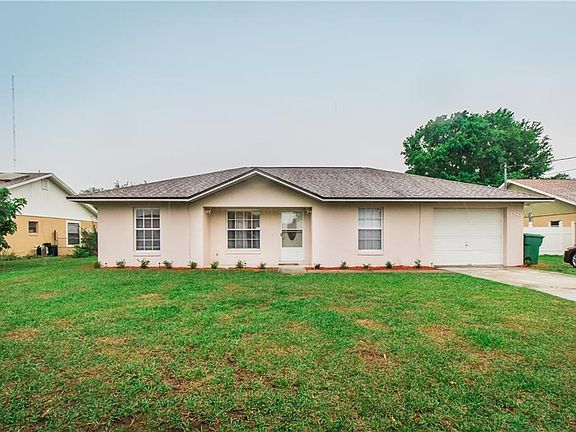 2nd image of 1742 Sandalwood Cir SW