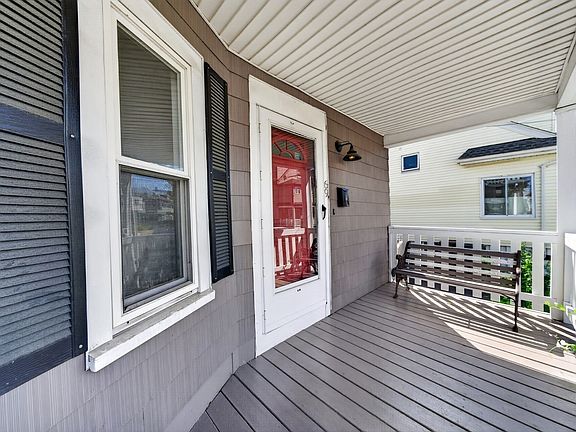 4th image of 69 Highland Ave