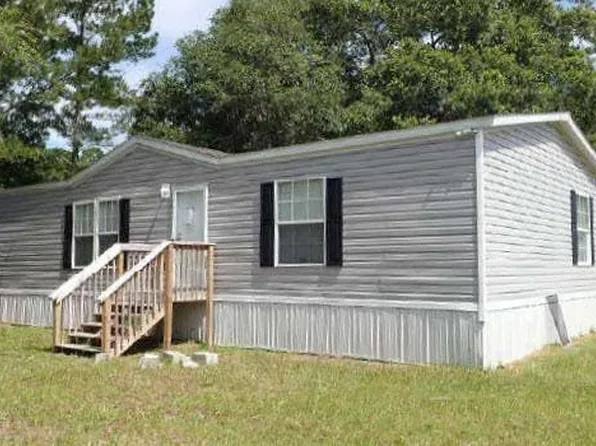 1080 Poppell Farms Dr SE, Darien, GA 31305