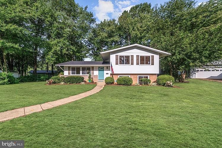 1st image of 4306 Salina Ct