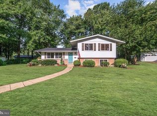 4306 Salina Ct, Fairfax, VA 22030