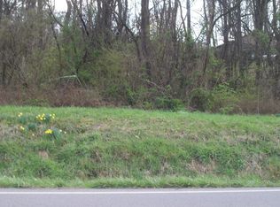 Chilhowee School Rd, Seymour, TN 37865