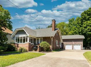 313 N Washington St, Du Quoin, IL 62832