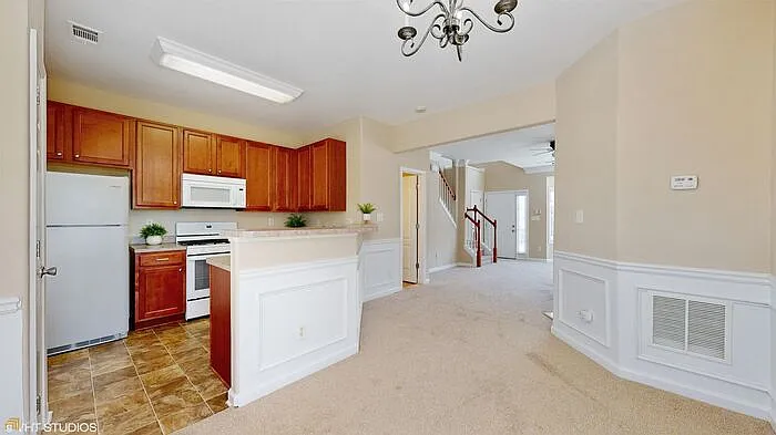 2673 Rocky Ct — Photo 12