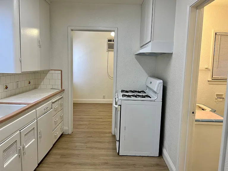 1310-1314 P St — Photo 10