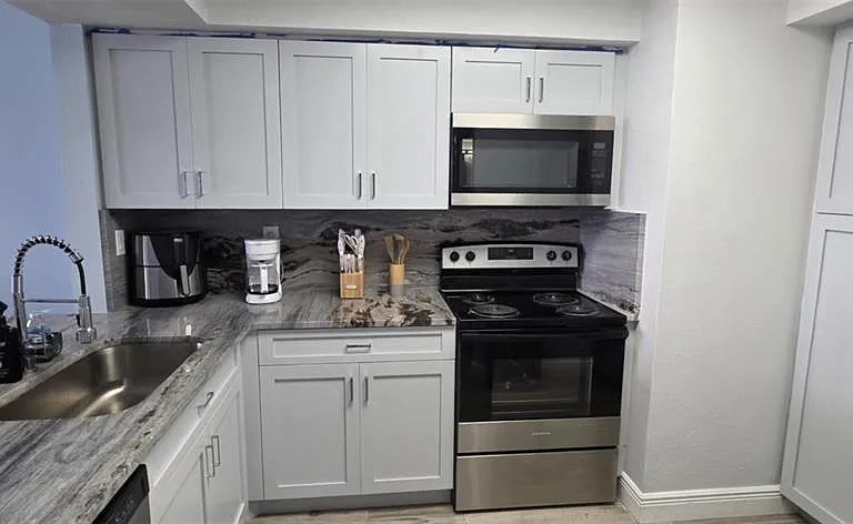 6177 Sun Blvd #401 — Photo 15