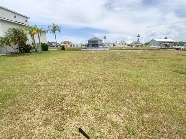3471 Croaker Dr #16, Spring Hill, FL 34607