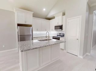 308 Shahan St UNIT B, Whitehouse, TX 75791