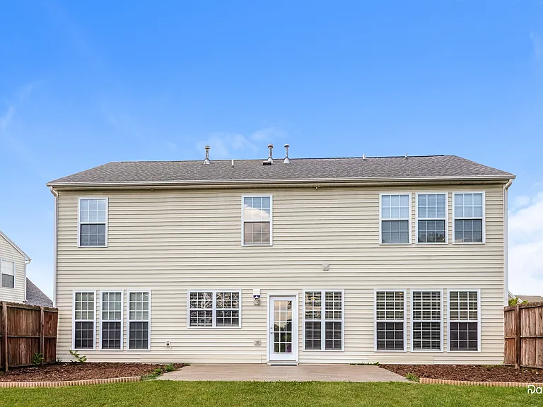 1448 Cantwell Ct — Photo 15