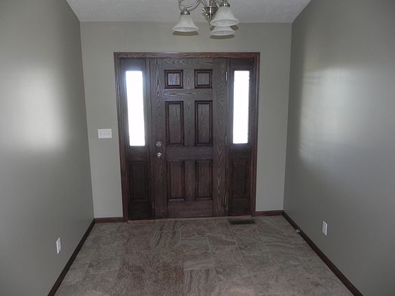 3rd image of 4265 Augusta Pkwy