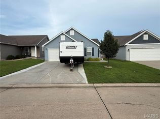 216 Almond Tree Dr, Troy, MO 63379