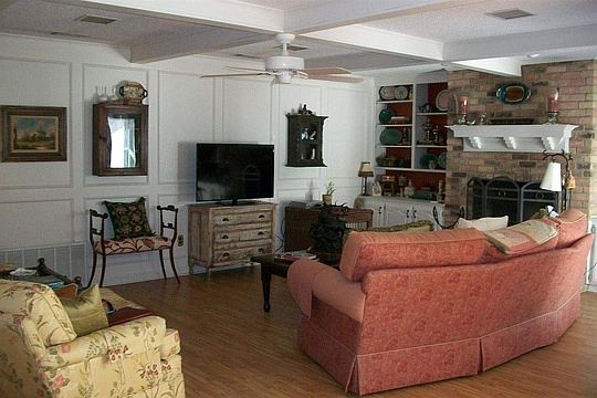 2nd image of 47 Sugar Creek Pl