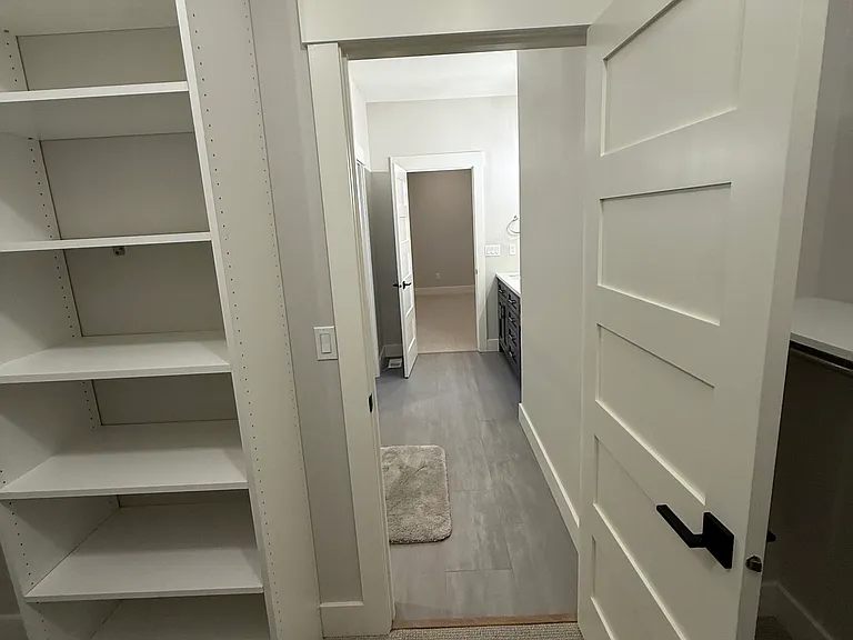 4518 Maple Ave — Photo 34